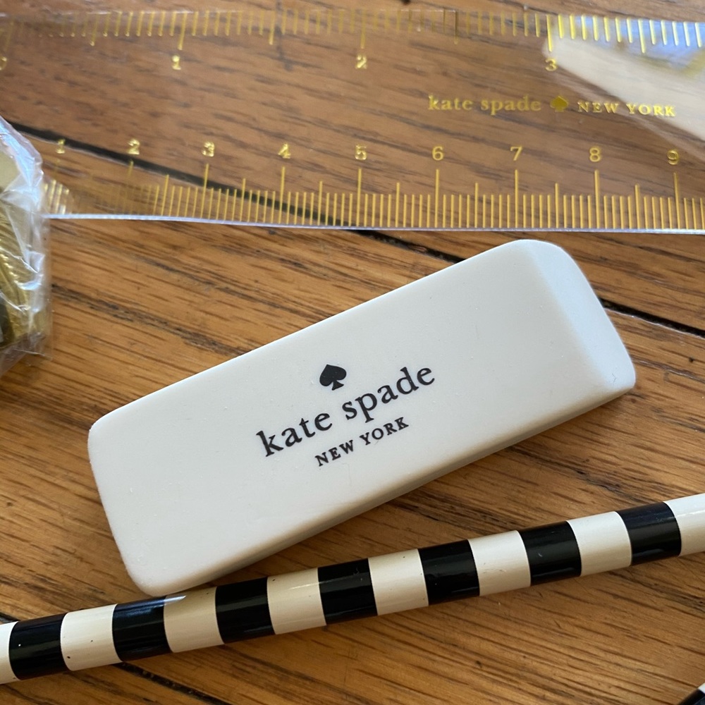 Kate spade pencil pouch and pen set - Picture 3 of 6